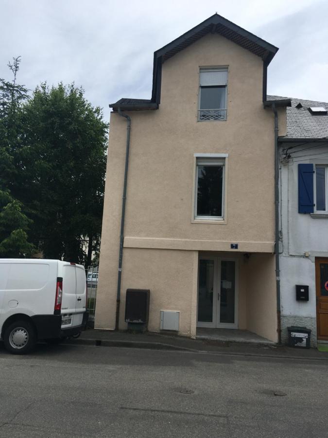 Pyrene Holidays - Residence La Fontaine - Studios Cozy A 10Mn A Pied Des Thermes Bagneres-de-Bigorre Exterior photo